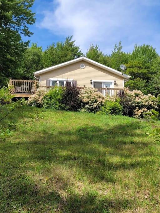 Villa Chalet Pres Du Mont Megantic La Patrie Exterior foto